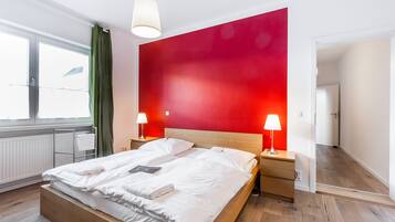 7 Schlafzimmer, BĂŒgeleisen/BĂŒgelbrett, Reisekinderbett, kostenloses WLAN