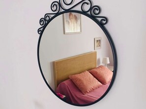 3 habitaciones y ropa de cama