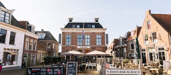 Renovated holiday home with its own jetty, sauna, internet 