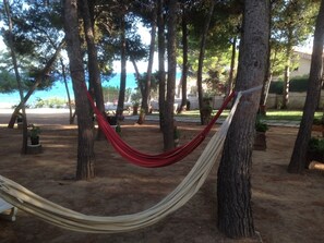 Property grounds - House rental "Erica" - Semi-detached house in an extensive park, nearby the sea. (Lido Di Noto)