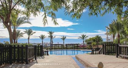 2 bedroom nice apartment in Roldan