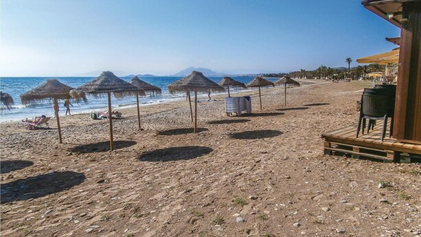 Beach nearby, fishing - Beach front apartment in Cartagena (Cartagena)