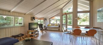 Fint hjem i Nykøbing Sj med badstue