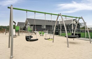 Children's area - Nice home in Spøttrup with sauna (Spøttrup)
