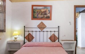 2 Schlafzimmer, Reisekinderbett, kostenloses WLAN