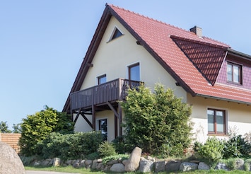 Balkonanlage wird sich mit weiterer Fewo geteilt