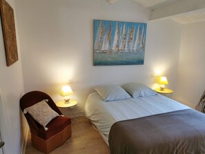 2 chambres, fer et planche Ă repasser, Wi-Fi gratuit