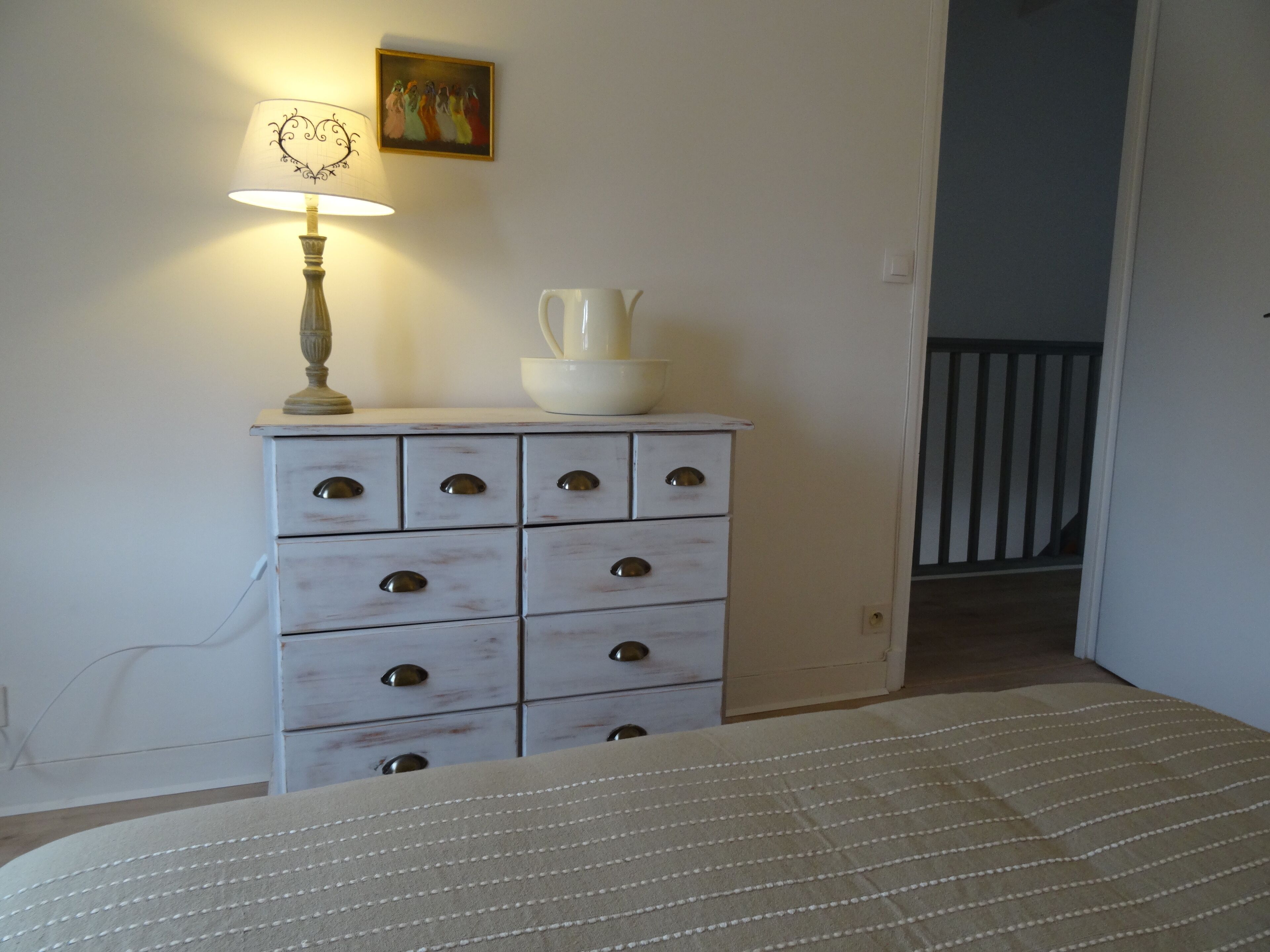 Guest house near downtown La Rochelle with heated pool