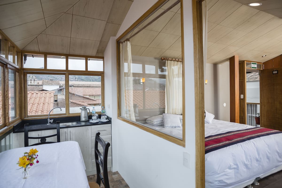 Superior Double Room | In-room safe, WiFi (free)