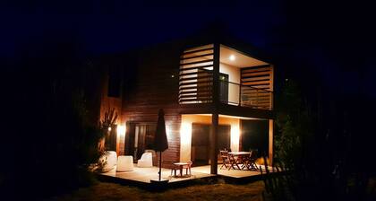 Luxusvilla von 120m2 am Waldrand, 1km vom Meer entfernt