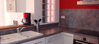 2 to 3 person gîte with jaccuzi in Camargue on the banks of the Petit Rhône.