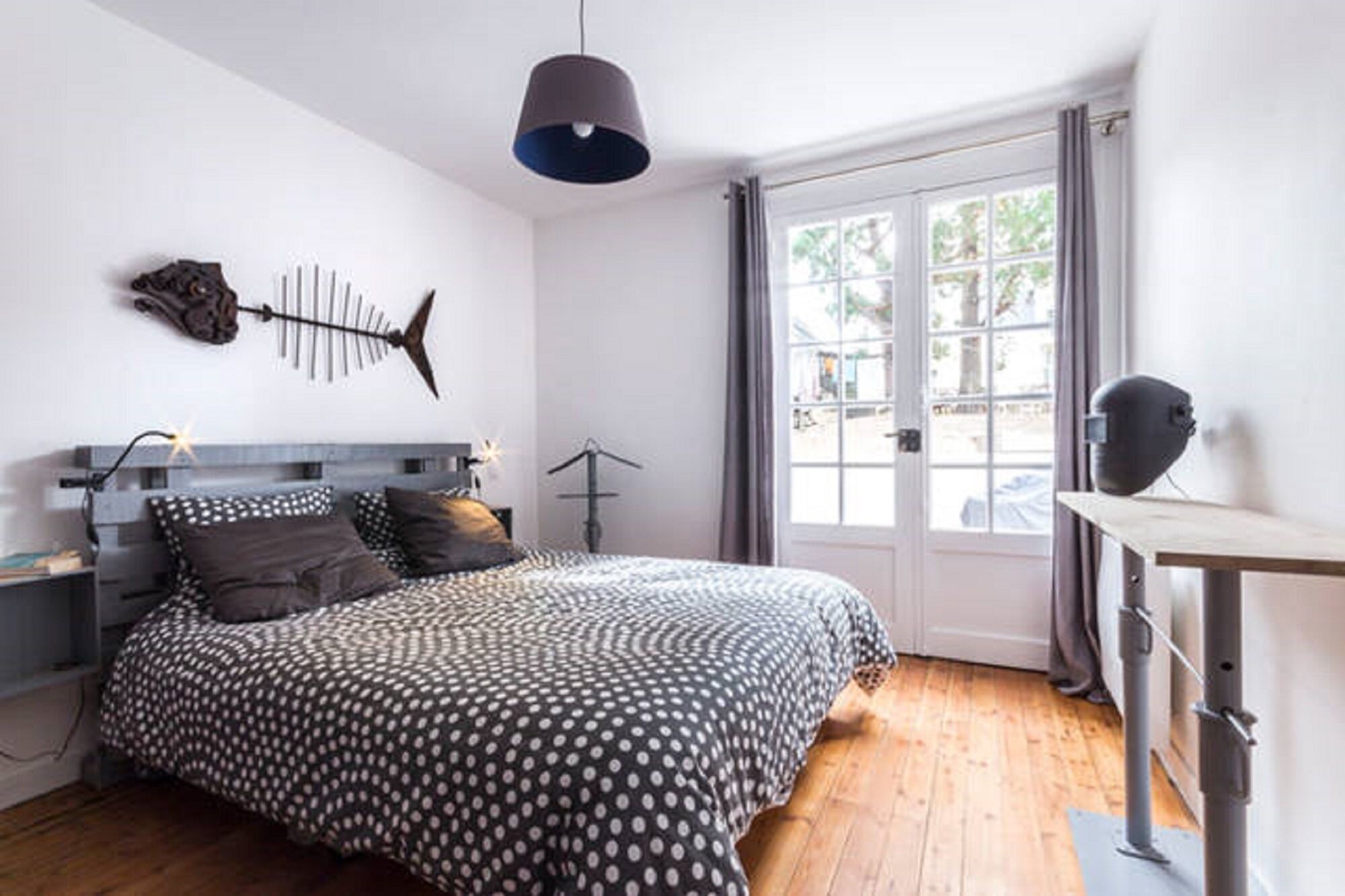 3 bedroom house, very well located, large garden, without laundry