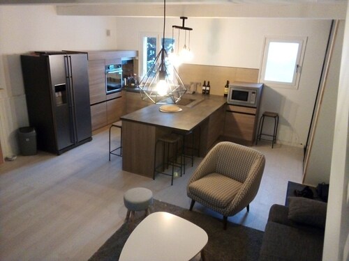 Completely renovated chalet ideal location