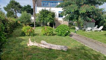 Jardines del alojamiento