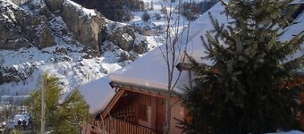 Chalet casi au pied des pistes ! �à 800m du télésièges