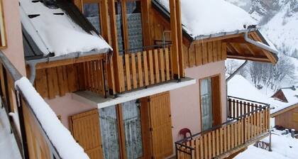 Chalet type montagnard , spacieux, et au calme