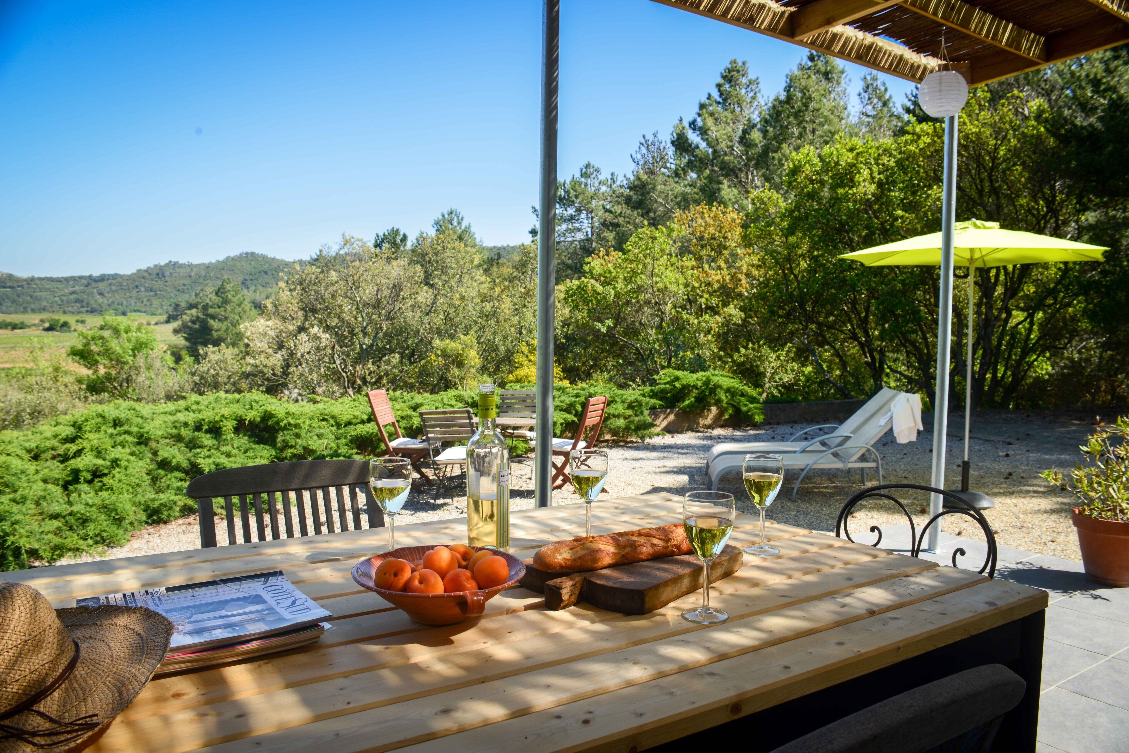 La Pineda, with lovely views over the vineyards of St Chinian