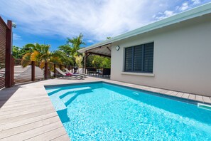 Outdoor pool - Treat yourself to a dream vacation at villa "Ciel de kaz". (Petit Bourg)