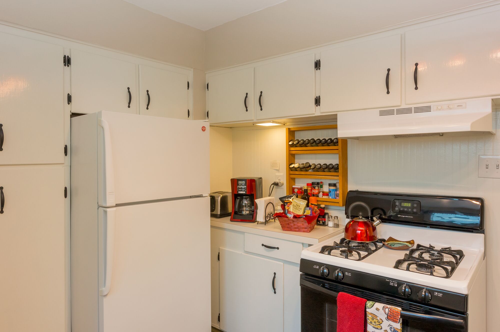 Enchanted Cottage on Glen