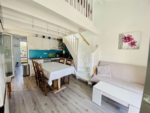 TV - Agréable et coquet Pavillon avec piscine (079) (Biscarrosse)