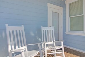 Terrace/patio - The Never Sail Townhome (Southport)