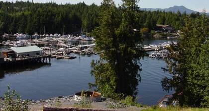 Fast zu Hause 1-Bdrm mit Blick auf Knudson Cove Marina. Fischer und Familien willkommen