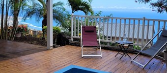 Heated pool and spa, sea view, Kaz Hibiscus