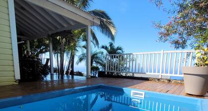 Heated pool and spa, sea view, Kaz Hibiscus