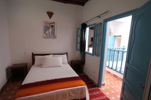 2 slaapkamers, een strijkplank/strijkijzer, wifi, beddengoed