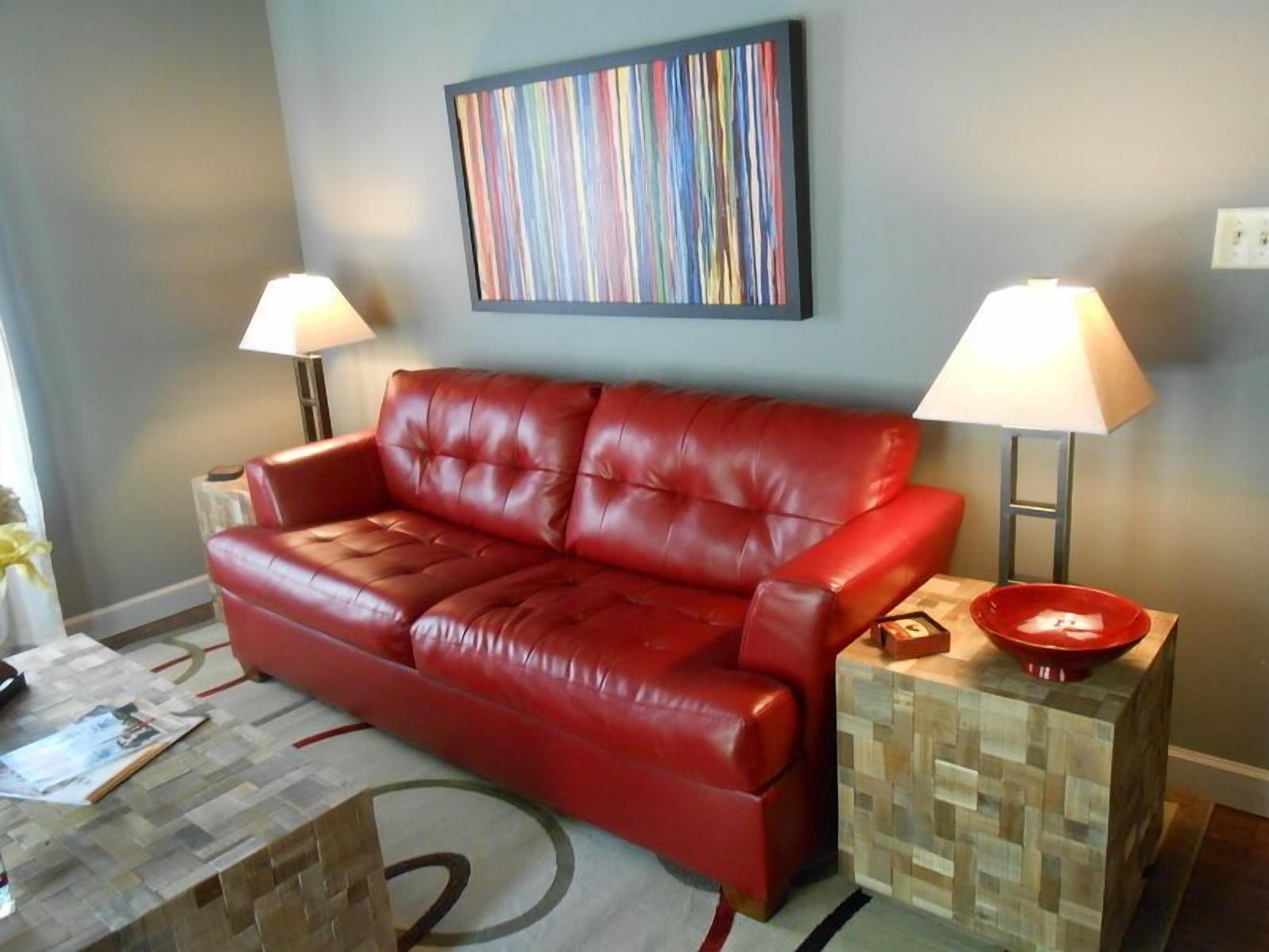 Secluded lakefront estate sleeps 12 just steps from the water