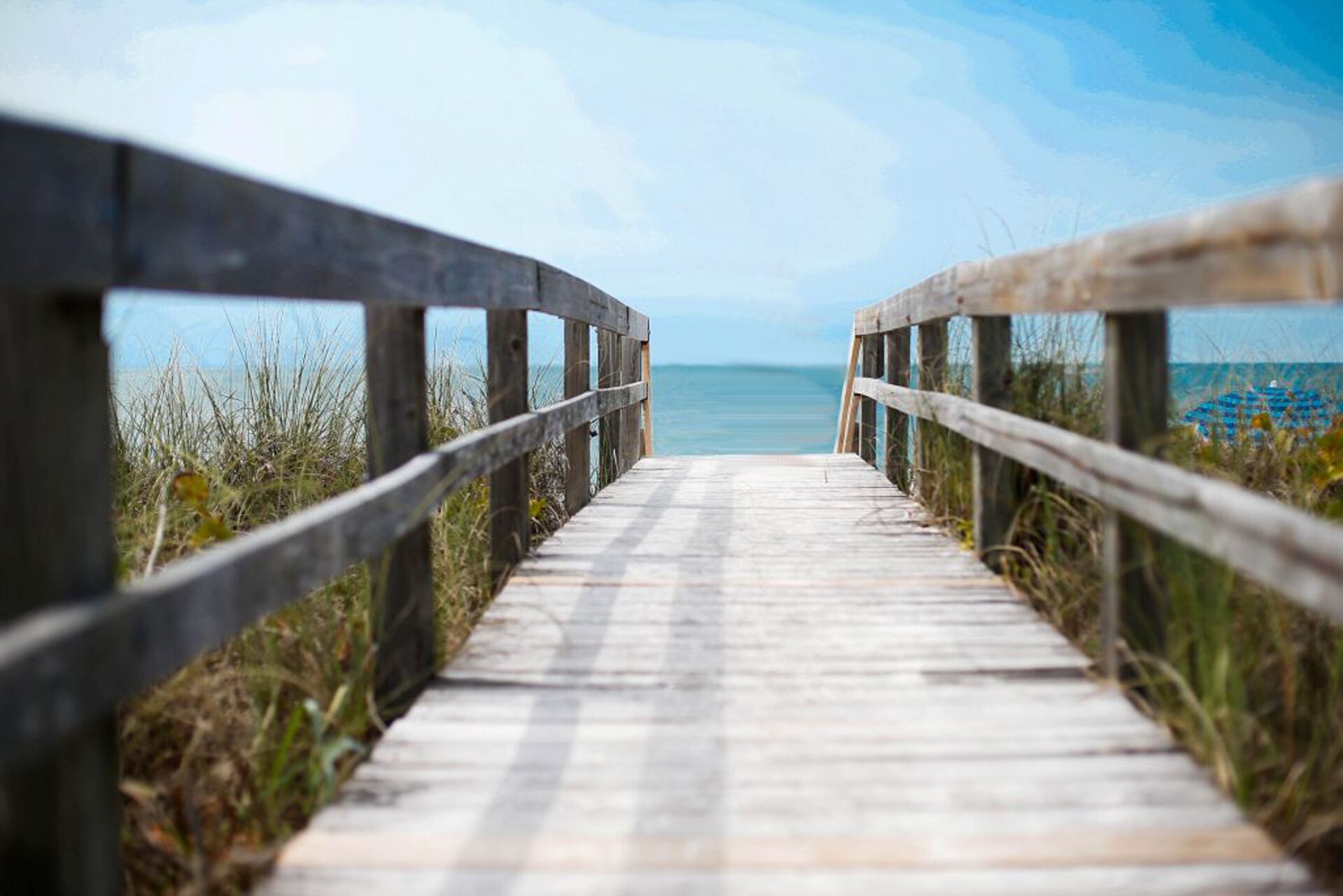 Beautiful Vanderbilt Beach Condo  Just Steps To The Beach!