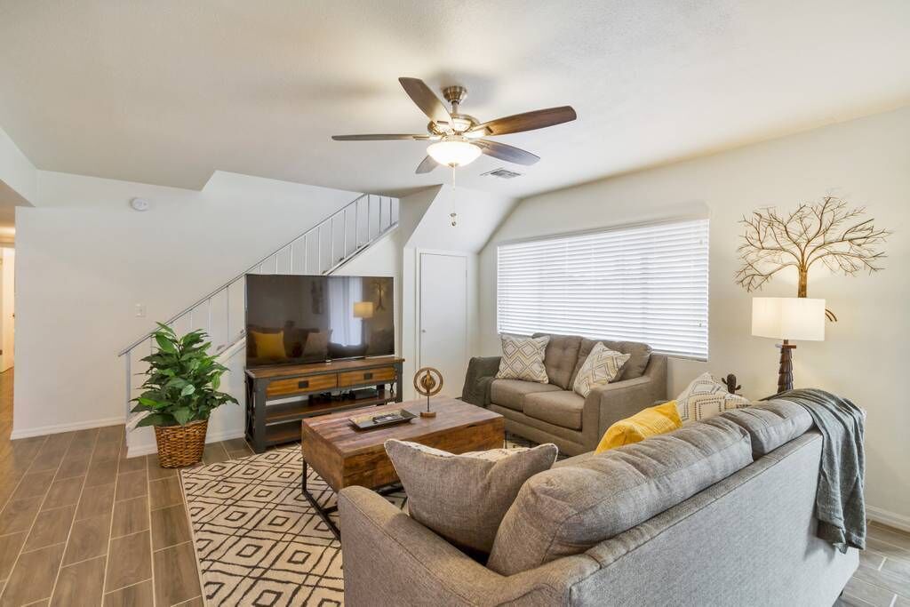 Desert Oasis Heated Pool  BBQ 20 minutes to Scottsdale, Kierland,  Mayo, Airport