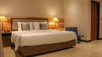 In-room safe, desk, blackout curtains, free WiFi