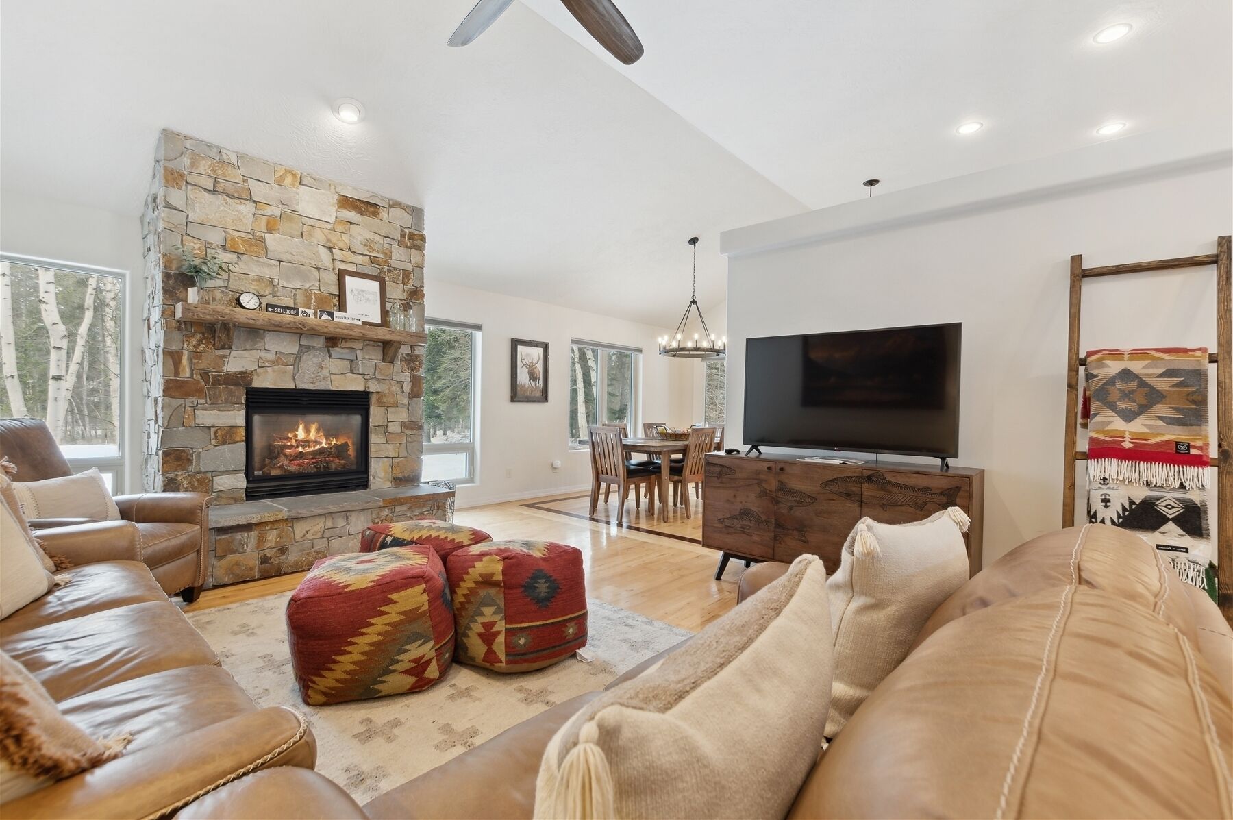 Meadow Lake Villa - Glacier Retreat Home & Stunning Meadow Lake Views