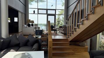 Smart TV, fireplace, books, stereo