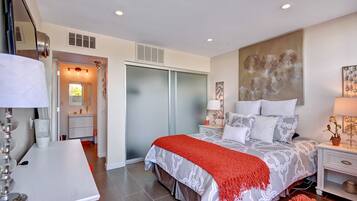 1 bedroom, iron/ironing board, free WiFi, bed sheets