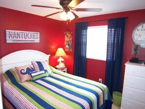 4 Schlafzimmer, Bügeleisen/Bügelbrett, WLAN, Bettwäsche