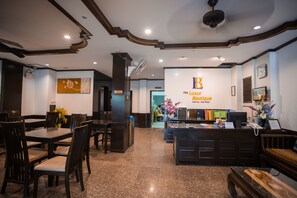 レセプション ホール