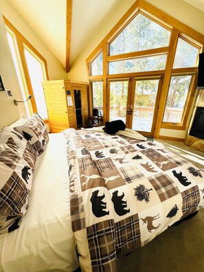 4 chambres, bureau, lit parapluie, Wi-Fi gratuit