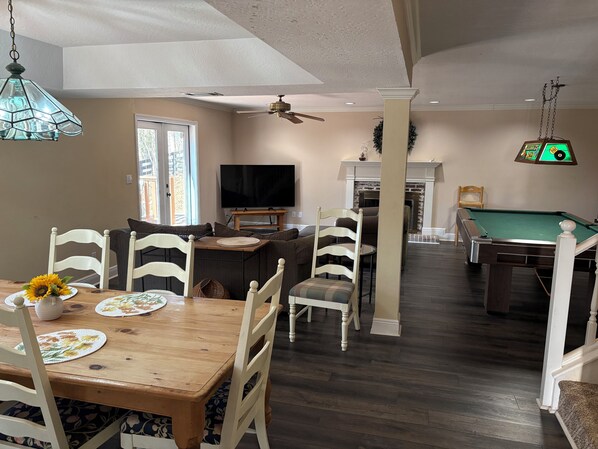 Game room