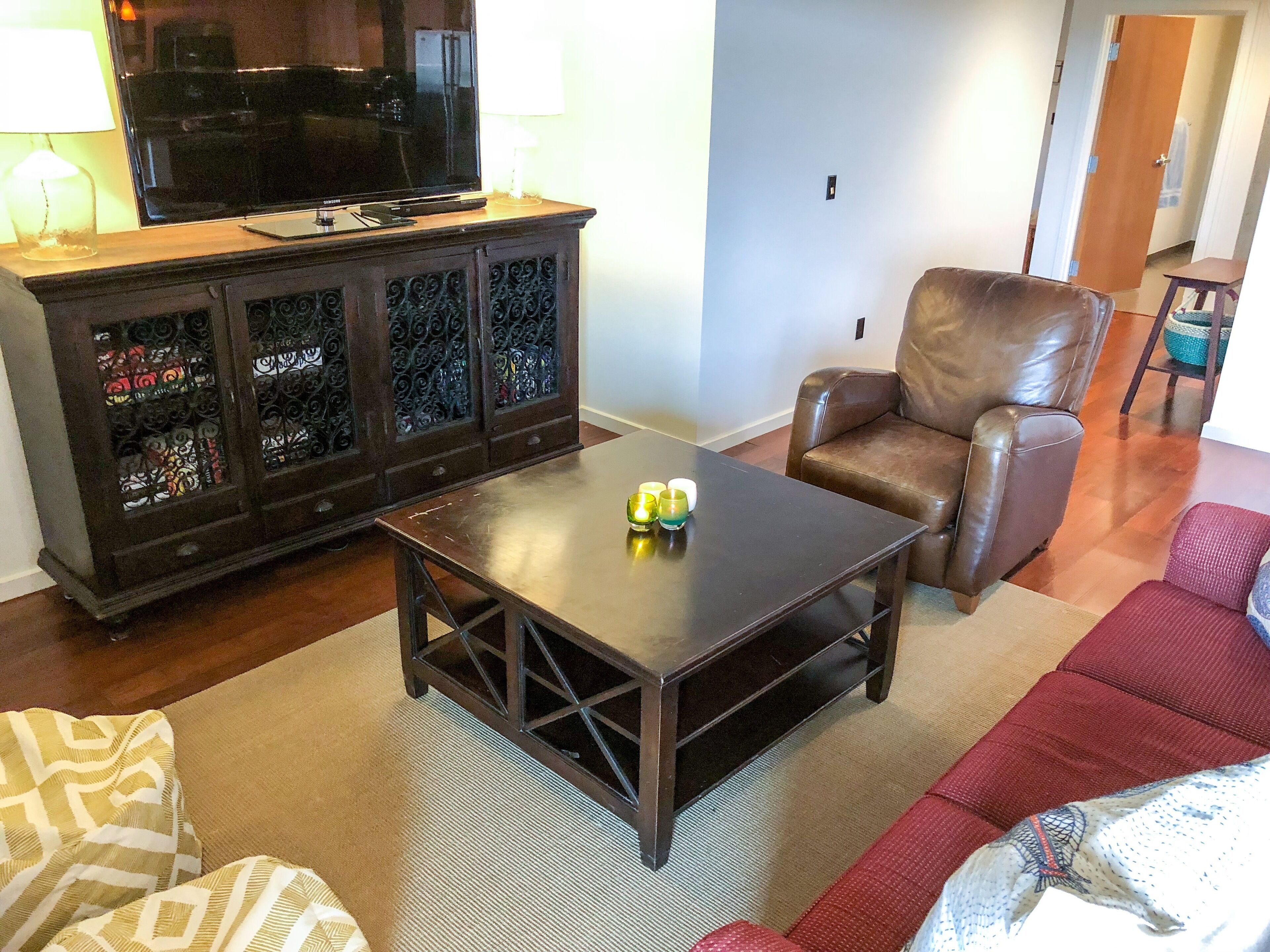 Immaculate Luxury Condo in Bellerive