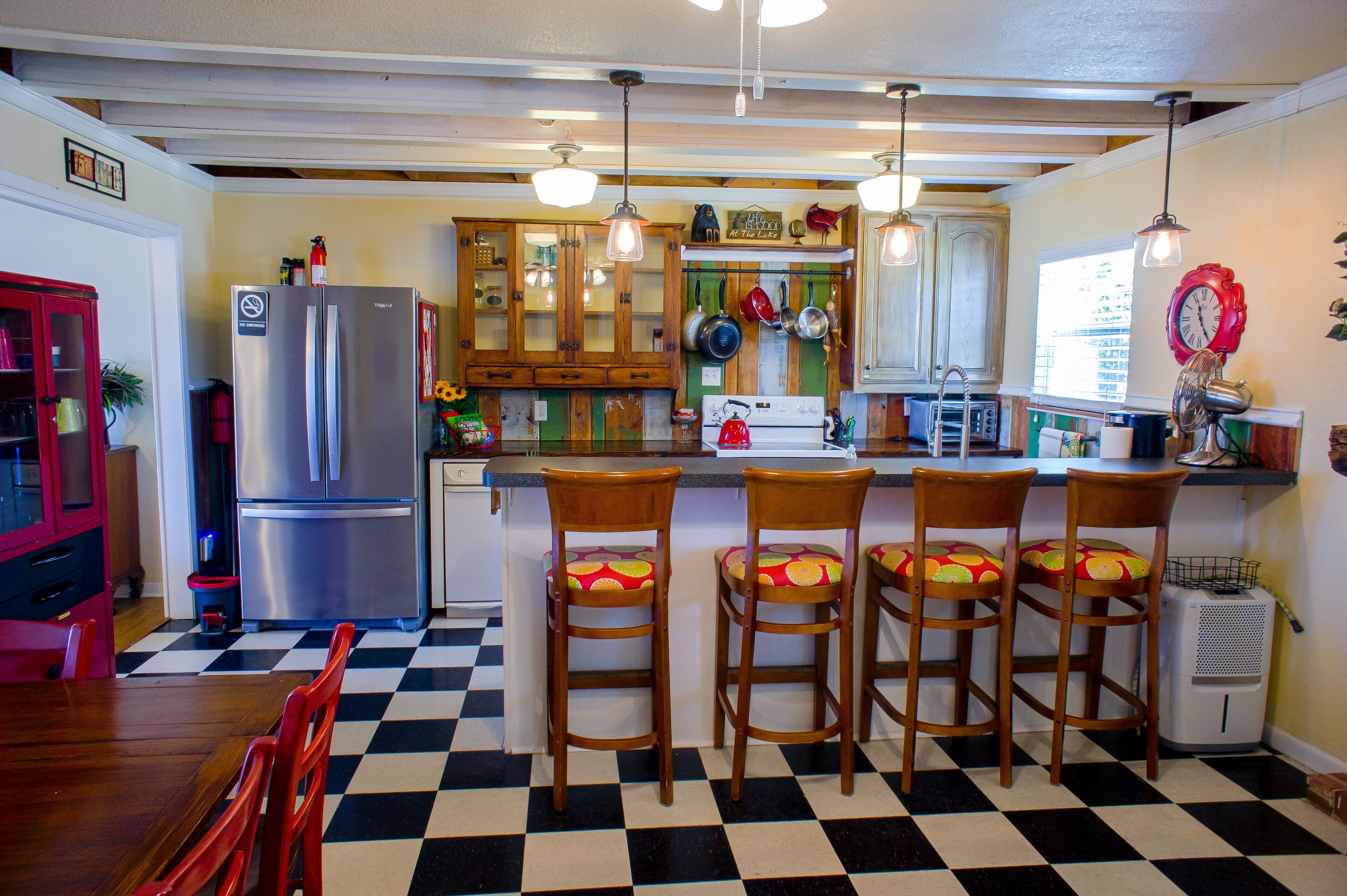 Family Friendly Waterfront Home on Eagle Mountain Lake - Briar, Azle, TX