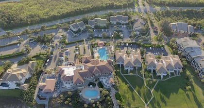 Beach Condo in Sawgrass Country Club - Steps From the Sand! Recently Renovated.