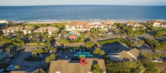 Beach Condo in Sawgrass Country Club - Steps From the Sand! Recently Renovated.