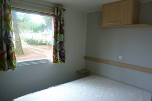 In-room safe, individually decorated, individually furnished - Camping La Maurie (Saint-Georges-d'Oleron)