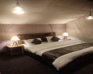 Deluxe Tent | Premium bedding, pillow-top beds, individually furnished