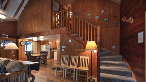 Flat-screen TV, fireplace, DVD player
