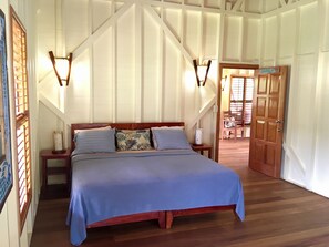 3 habitaciones, cuna de viaje, wifi gratis y ropa de cama