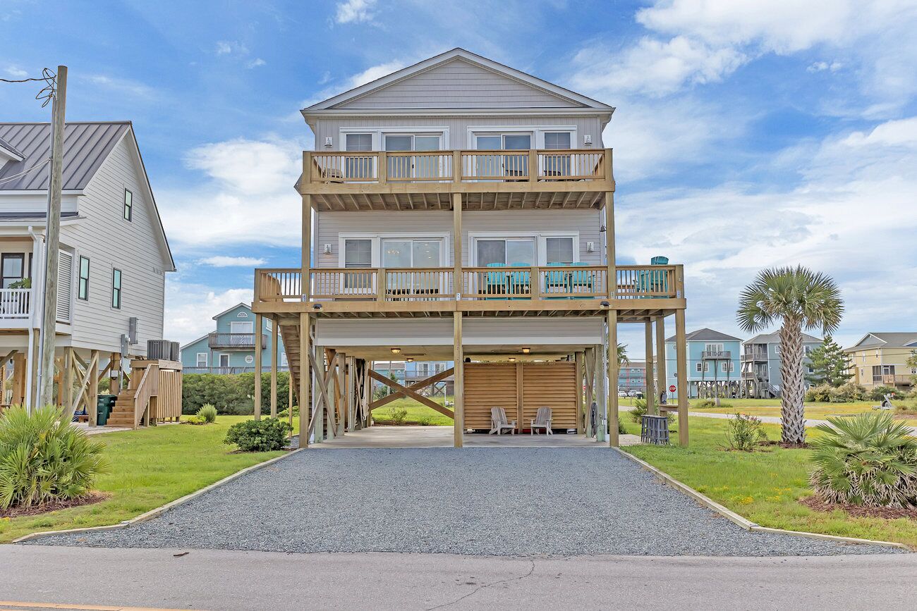 Lovely Home, Sound Access - Come &  Enjoy The Lucky Fish Cottage