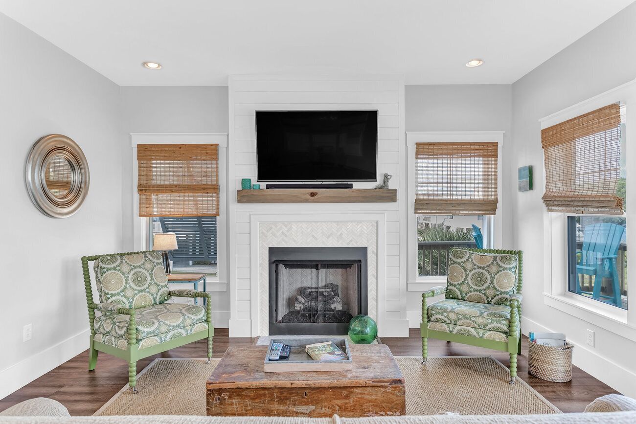 Lovely Home, Sound Access - Come &  Enjoy The Lucky Fish Cottage